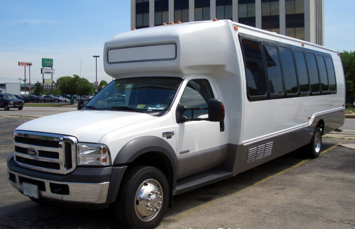 Baltimore 18 Passenger Party Bus